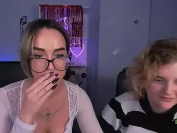 Akkura_fizy  live sex cam