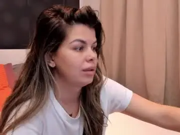 Elisetyler89  live sex cam