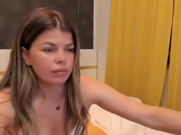 Elisetyler89  live sex cam