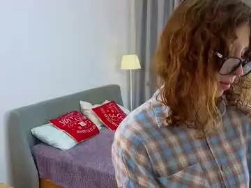 Evievert  live sex cam