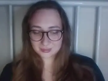Greta_shine  live sex cam