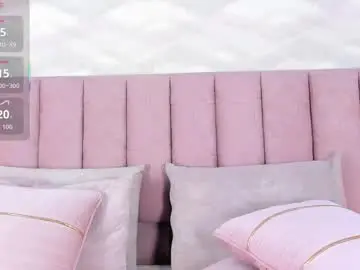 Im_caro  live sex cam