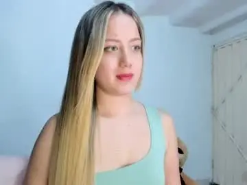 Im_caro  live sex cam