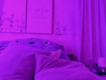 Kary_bm  live sex cam