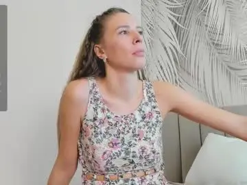 Kiaracoule  live sex cam