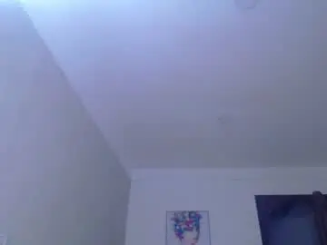 Kriss_sweetboobs  live sex cam