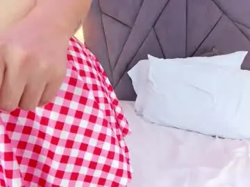 Lannasumer  live sex cam