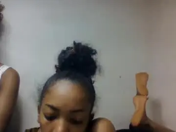 Lutchianaz  live sex cam