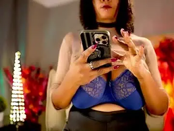 Mariicha  live sex cam