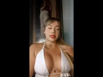 Marilynpn  live sex cam