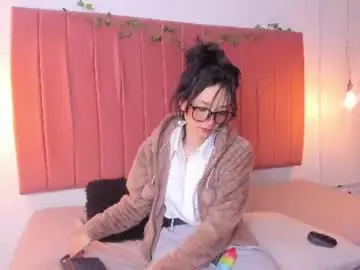 Mikaza_akerman  live sex cam