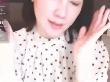 Momo612238  live sex cam