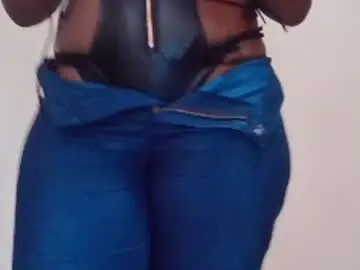 Nellydarkchocolate  live sex cam