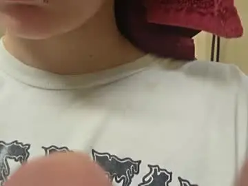 Roozzzof  live sex cam