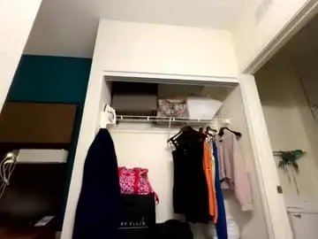 Serenityroseee  live sex cam
