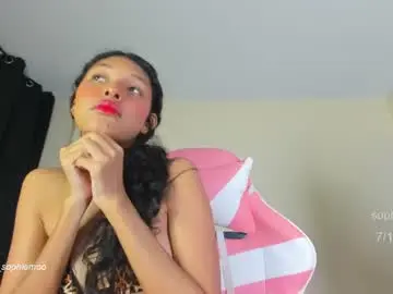 Sophie_moo  live sex cam