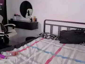 Bbybee_lin  live sex cam