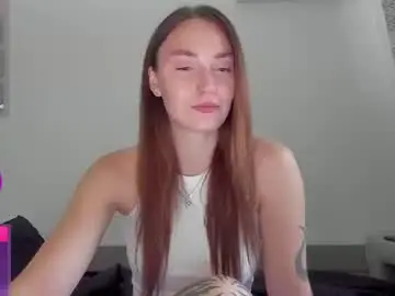 Cutestdemon  live sex cam