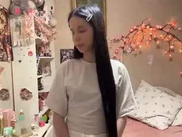 Estellezdebski  live sex cam