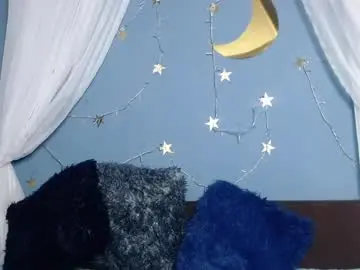 Gigimle  live sex cam