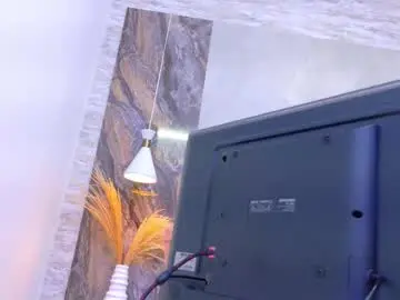 Hannaprada1  live sex cam