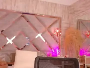 Hannaprada1  live sex cam