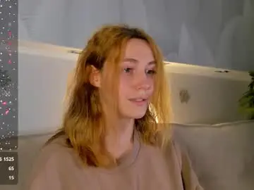 Luna_go1d  live sex cam