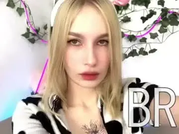 Marrydill  live sex cam