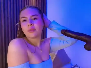 Miabloom29  live sex cam