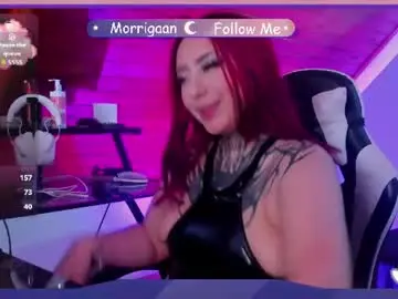 Morrigaan  live sex cam