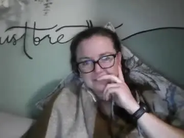 Petaanndrake  live sex cam