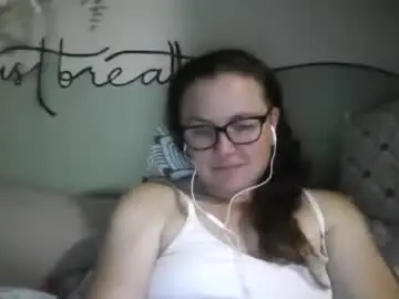 Petaanndrake  live sex cam