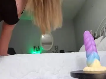 Pinkpussylacey  live sex cam