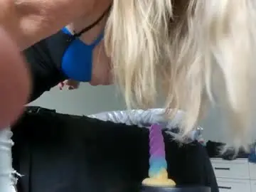 Pinkpussylacey  live sex cam