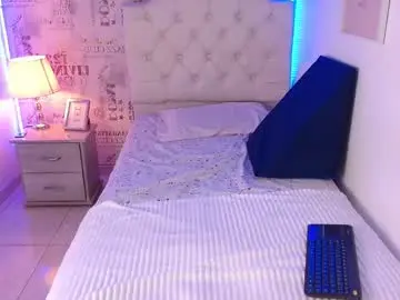 Saara_martin  live sex cam