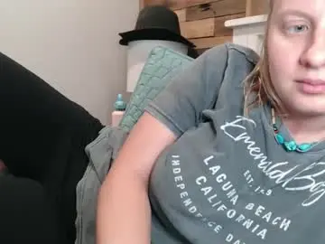 Scartit  live sex cam