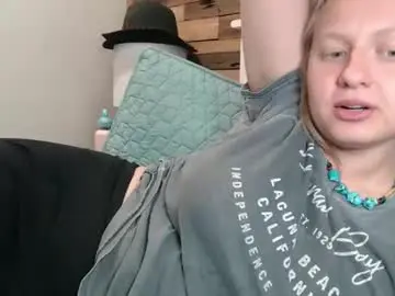 Scartit  live sex cam