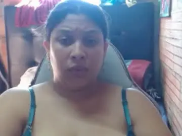 Sofiia_77  live sex cam