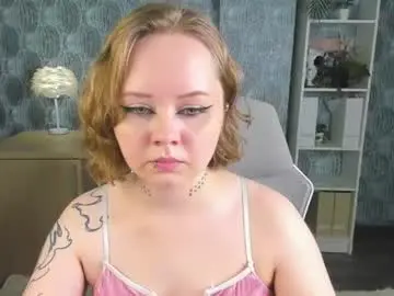 Taralinn  live sex cam