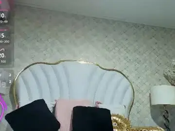 Yazminjenner  live sex cam