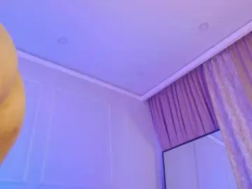 Ariya_star  live sex cam