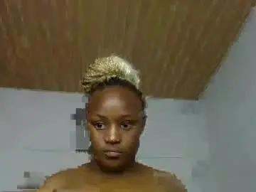 Curvycutie012  live sex cam