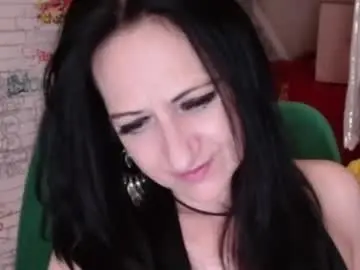Debramilf  live sex cam