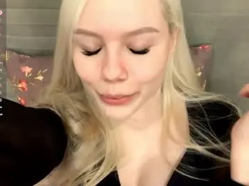 Glow_aria  live sex cam