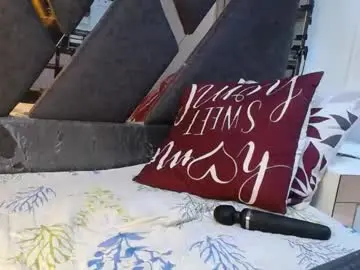 Maggyx_69  live sex cam