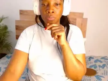 Nahomy_gree  live sex cam