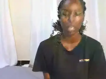 Petiteblackjuicy  live sex cam