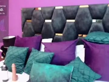 Scarletlevis  live sex cam