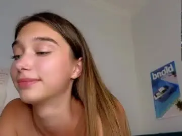 Smoothnesss  live sex cam