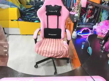 Softie_sofy  live sex cam